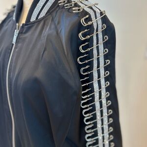 AKIRA Stylish Black Bomber Jacket with Silver safety pins